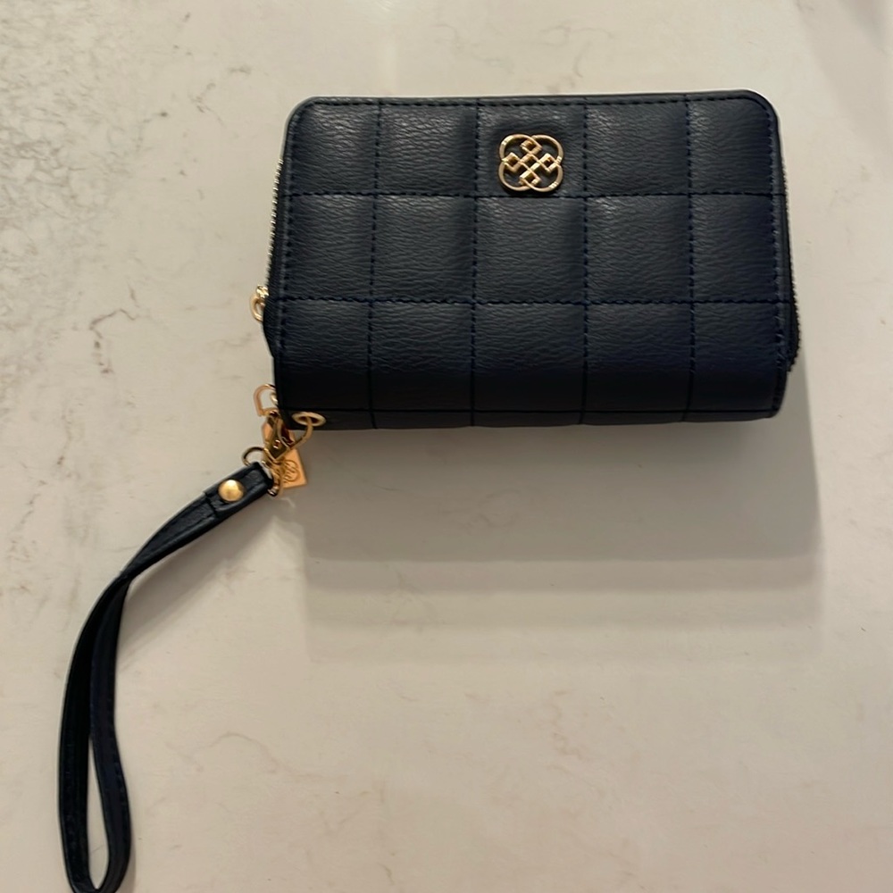 Daisy Fuentes NWOT Blue wallet/ wristlet